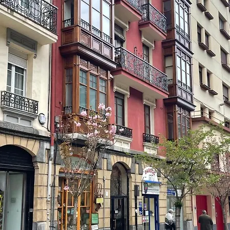 Azkuna Centro Ebi01832 *